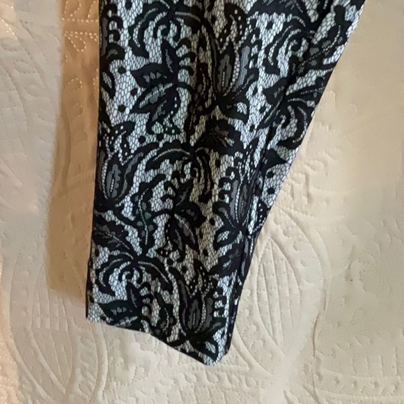 18W Karen Kane ankle pants - Picture 4 of 6